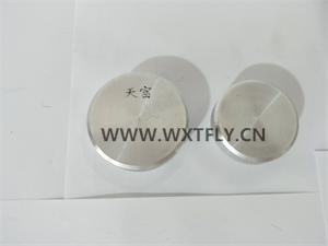 ���m���^